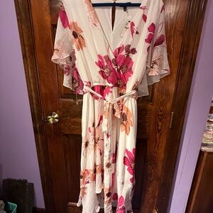 Floral V-Neck Maxi Dress - White and Pink